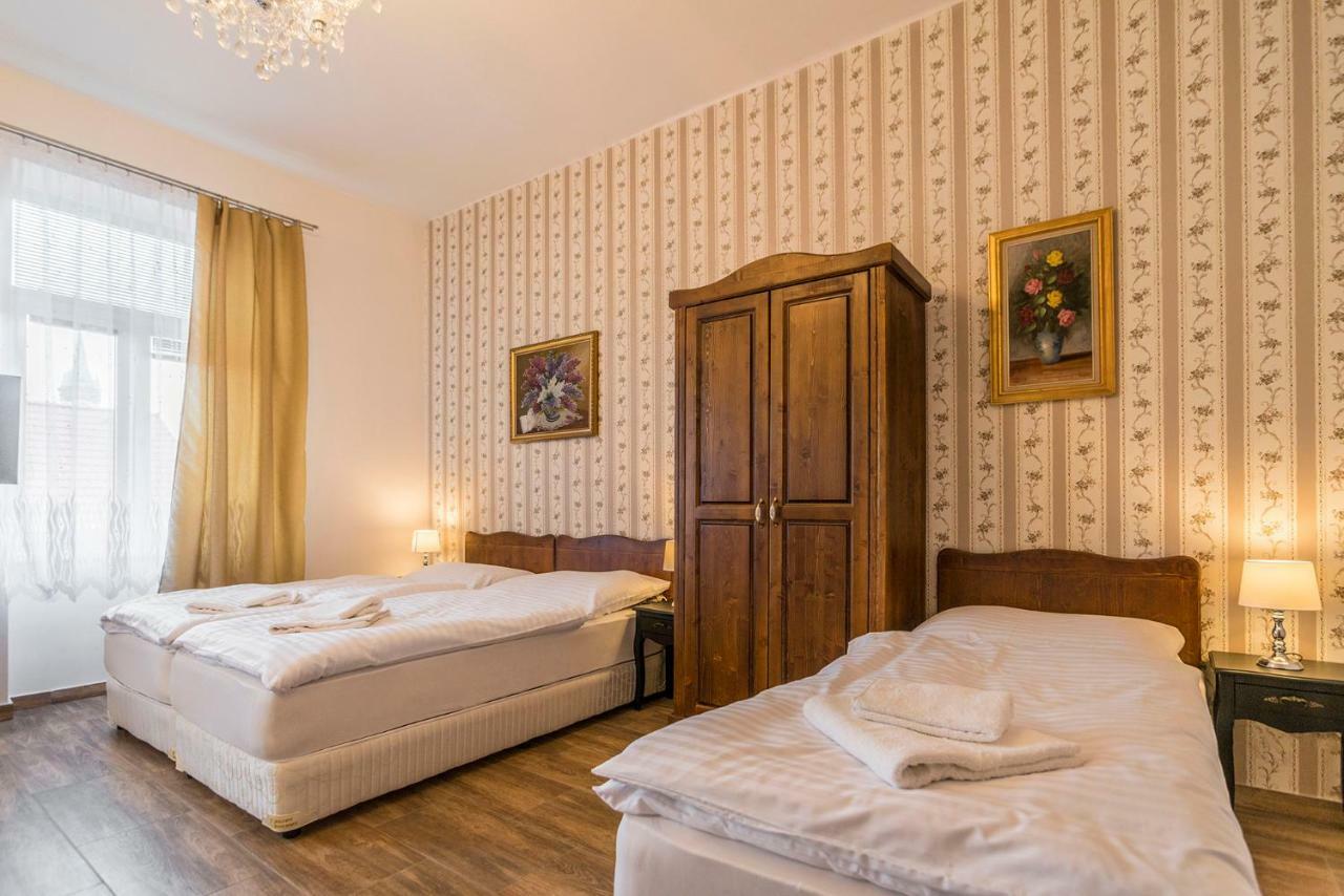 Retro Apartments Bosak Contactless Check-In プレショフ エクステリア 写真