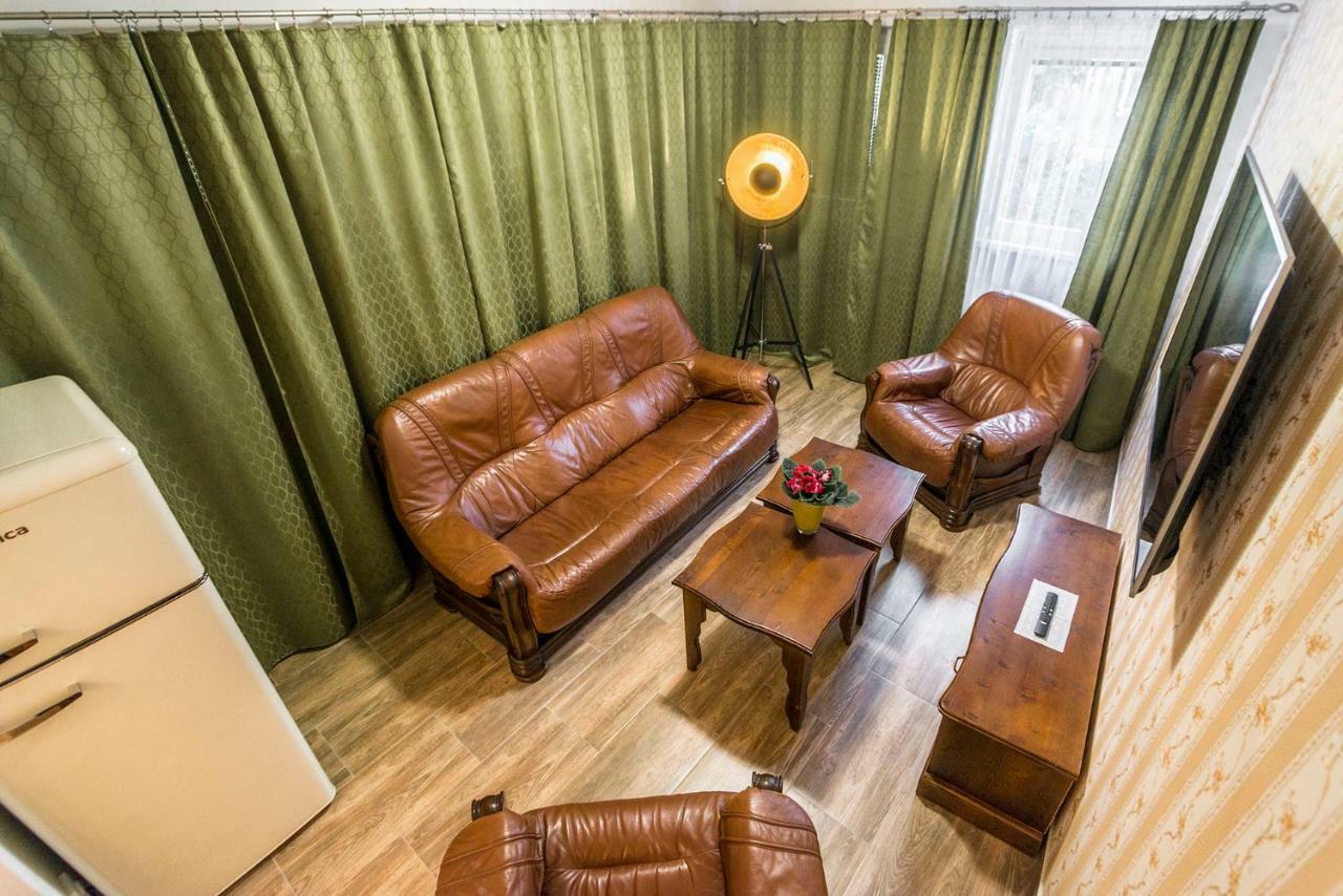 Retro Apartments Bosak Contactless Check-In プレショフ エクステリア 写真